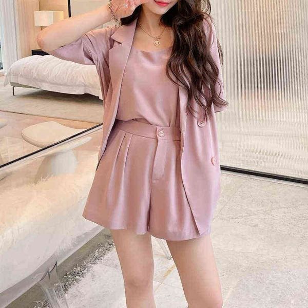 elegant women office shorts suit set 2021 summer solid color short sleeves doublebreasted blazer girly 3 piece sets female j220813, White;black
elegant women office shorts suit set 2021 summer solid color short sleeves doublebreasted blazer girly 3 piece sets female j220813, White;black