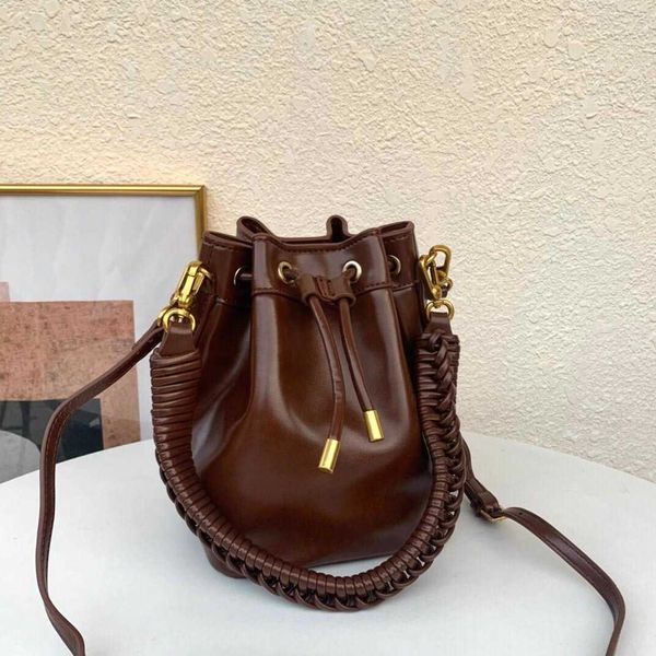 women bags zhouzhoubao123 luxurys designers totes bags vintage womens tote shopping purse leather backpack classic square trend cross body m
women bags zhouzhoubao123 luxurys designers totes bags vintage womens tote shopping purse leather backpack classic square trend cross body m