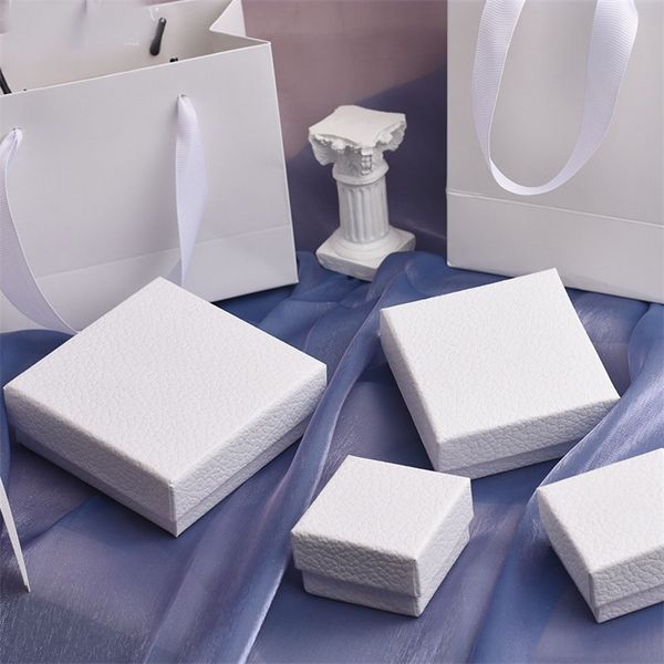 12pcs white texture jewelry set gift box bag ring necklace bracelets earring gift packaging boxes with sponge inside rectangle 220819, Black;white
12pcs white texture jewelry set gift box bag ring necklace bracelets earring gift packaging boxes with sponge inside rectangle 220819, Black;white