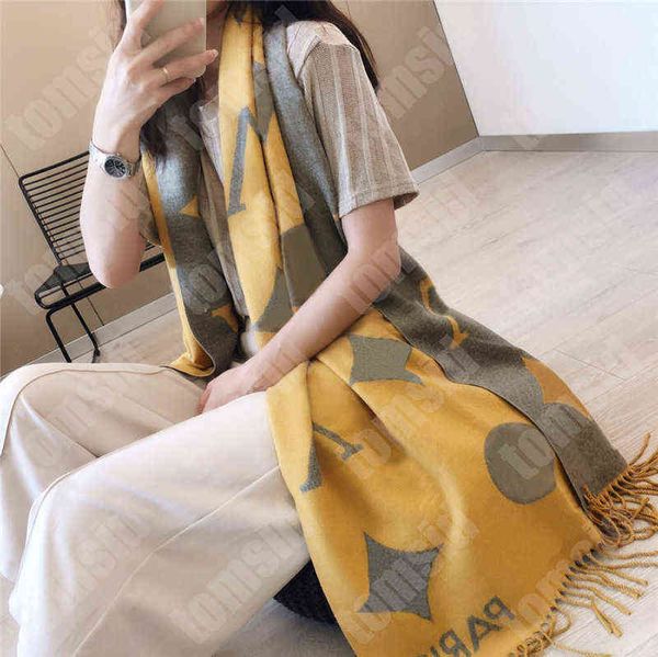 bai cheng long warm cashmere designer scarves for women men fashion wool scarfs brand old flower print winter luxury scarfs classic soft sha, Blue;gray
bai cheng long warm cashmere designer scarves for women men fashion wool scarfs brand old flower print winter luxury scarfs classic soft sha, Blue;gray
