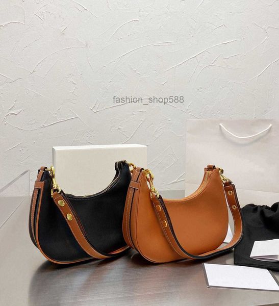 crazy sales fashion cl hobos luxury women bags ladies vintage shoulder bag handbags letters calfskin leather designs designer bag
crazy sales fashion cl hobos luxury women bags ladies vintage shoulder bag handbags letters calfskin leather designs designer bag