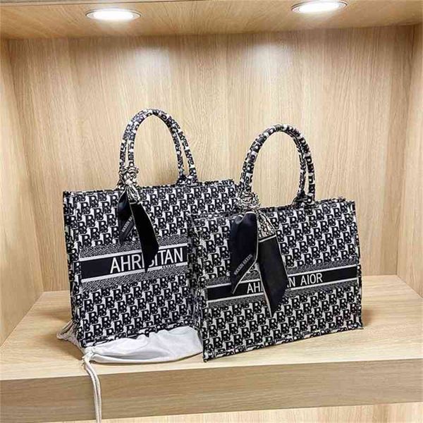 58% off outlet online wholesale large capacity portable spring and summer canvas bag feeling popular atmosphere tote bag 2022
58% off outlet online wholesale large capacity portable spring and summer canvas bag feeling popular atmosphere tote bag 2022