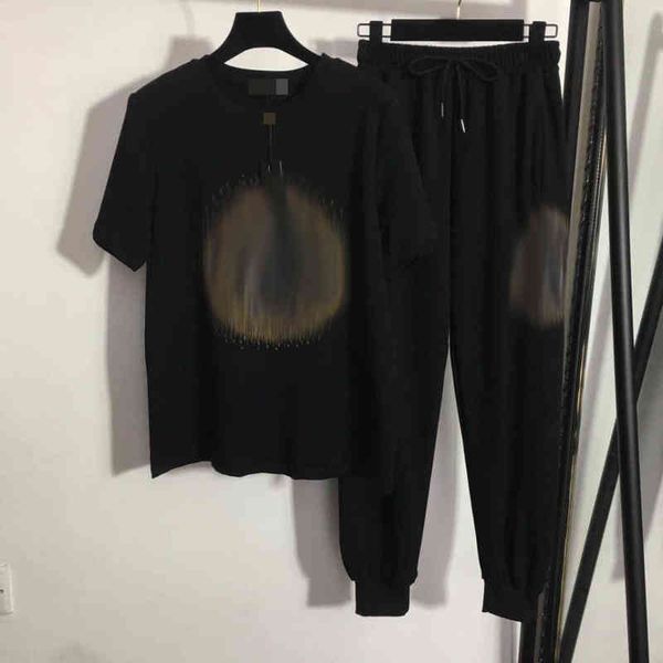 jacket skirts t-shirts pants shorts suspenders french italian style designerpants, White
jacket skirts t-shirts pants shorts suspenders french italian style designerpants, White