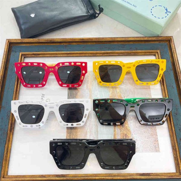 sunglasses fashion brand off style white hollow out design ins net red same men's and women's sunglasses fashion ubel, White;black
sunglasses fashion brand off style white hollow out design ins net red same men's and women's sunglasses fashion ubel, White;black