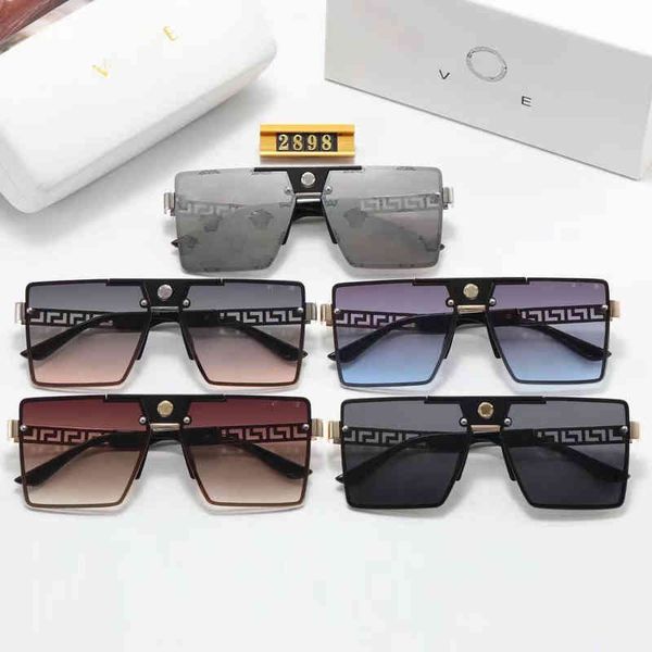 designer versage sunglasses cycle luxurious fashion woman mens new fashion brands trend leisure anti uv driving vintage baseball sport sun g, White;black
designer versage sunglasses cycle luxurious fashion woman mens new fashion brands trend leisure anti uv driving vintage baseball sport sun g, White;black