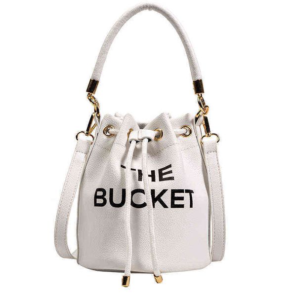 designer luxury women the tote bag fashion versatile handbags shoulder crossbody bags purse tories totes large capacity saddle wallets 7a z
designer luxury women the tote bag fashion versatile handbags shoulder crossbody bags purse tories totes large capacity saddle wallets 7a z