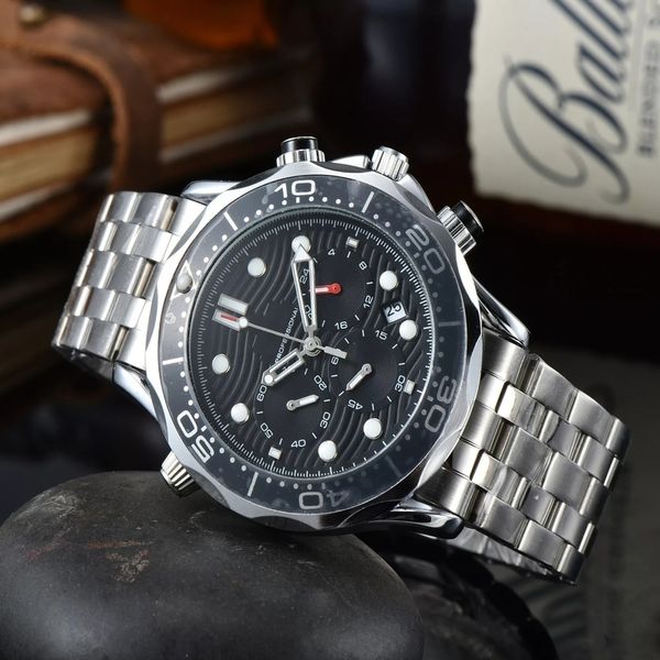 luxury fashion leisure sports man watch quartz woman silicone six needles calendar multifunction steel rubber watches 220820, Slivery;brown
luxury fashion leisure sports man watch quartz woman silicone six needles calendar multifunction steel rubber watches 220820, Slivery;brown