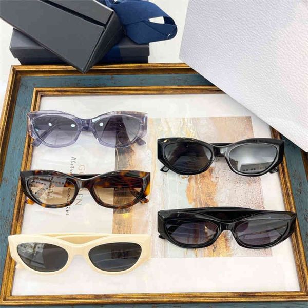 sunglasses d fashion cat's eye net red same personalized letter leg cd mu 40ec, White;black
sunglasses d fashion cat's eye net red same personalized letter leg cd mu 40ec, White;black