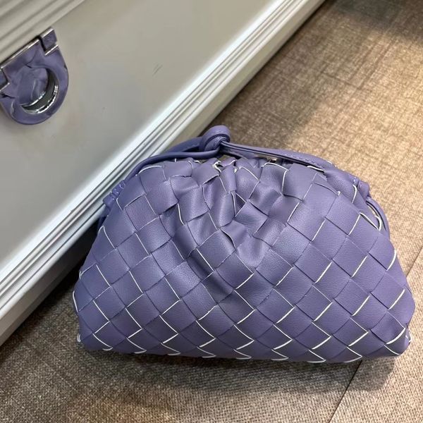luxurys cloud designer one bag bags pouch womens shoulder botegas ladies leather woven batega women clutch zk1p
luxurys cloud designer one bag bags pouch womens shoulder botegas ladies leather woven batega women clutch zk1p