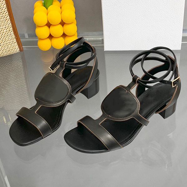 the latest catwalk models on official website alphabet sandals pig nose slippers spring and summer series sandale celebrities celebrities fa, Black
the latest catwalk models on official website alphabet sandals pig nose slippers spring and summer series sandale celebrities celebrities fa, Black