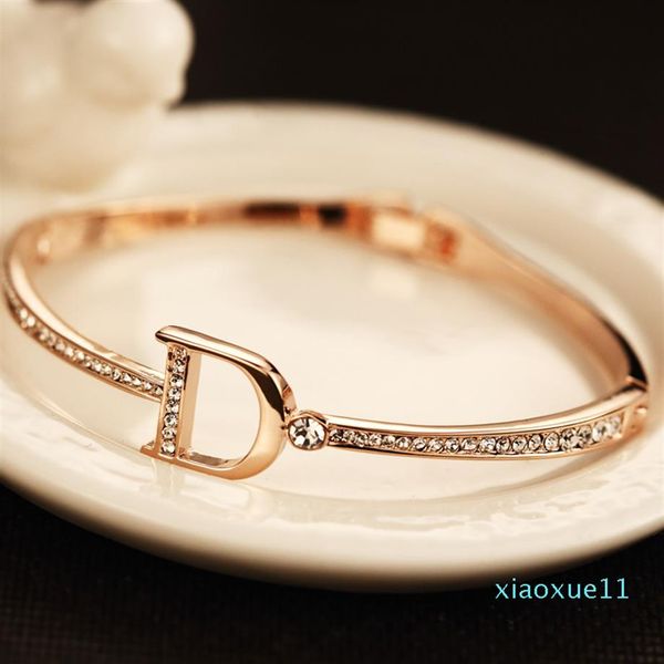 luxury- retail women cuff bracelet vintage 18k gold plated zircon letter charms bracelet & bangles for party korean brand jewelry253b, Black
luxury- retail women cuff bracelet vintage 18k gold plated zircon letter charms bracelet & bangles for party korean brand jewelry253b, Black