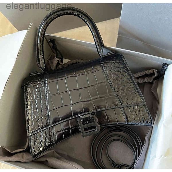 trendy home designer balencaigass handbags fashion high version bags b crocodile hourglass 2022 one shoulder portable messenger
trendy home designer balencaigass handbags fashion high version bags b crocodile hourglass 2022 one shoulder portable messenger