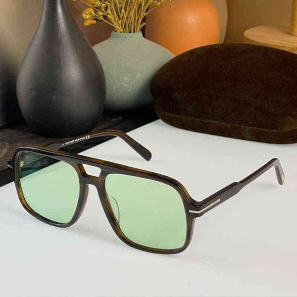 women tom designer sunglasses fashion style uv400 ford eyeglasses classic mens travel driving protection side eye su, White;black
women tom designer sunglasses fashion style uv400 ford eyeglasses classic mens travel driving protection side eye su, White;black