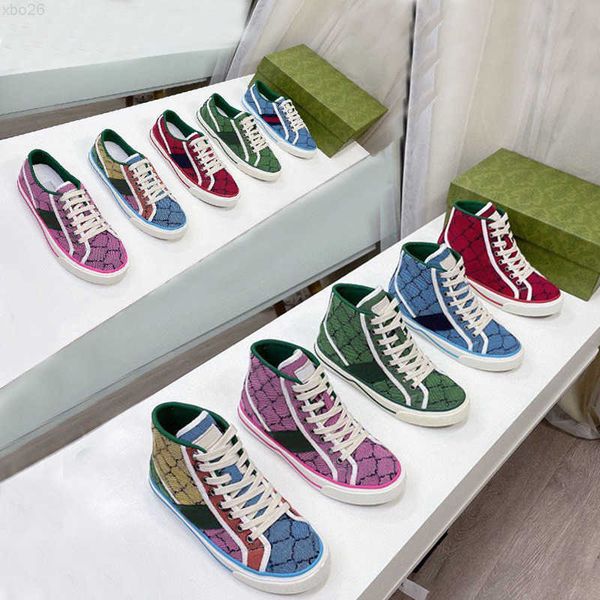 men high casual shoes women leather lace-up sneaker fashion designer boot basketball running trainers letters loafers woman flat gym, Black
men high casual shoes women leather lace-up sneaker fashion designer boot basketball running trainers letters loafers woman flat gym, Black