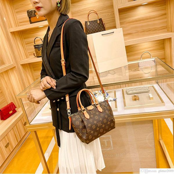 fashion totes zipper close womens shoulder bags luxury designer women handbag leather lady handbags classic female tote shopping bag 48814
fashion totes zipper close womens shoulder bags luxury designer women handbag leather lady handbags classic female tote shopping bag 48814