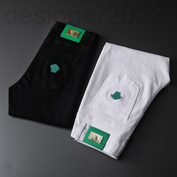 men's jeans designer european spring and autumn style black-and-white beautiful head embroidery solid color jeans men's korean ver, Blue
men's jeans designer european spring and autumn style black-and-white beautiful head embroidery solid color jeans men's korean ver, Blue