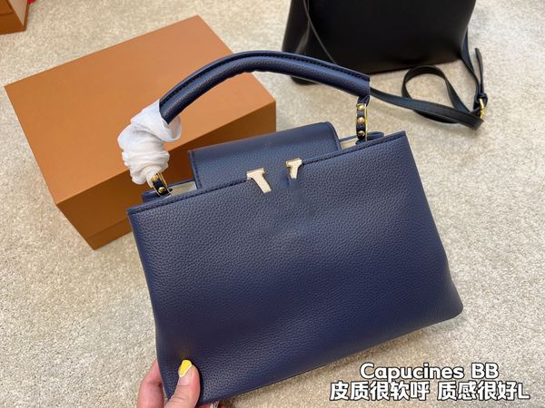 designers shoulder bag luxurious tote purse handbag message bags cluth brand classic genuine leather crossbody gift box cattlehide vintage b
designers shoulder bag luxurious tote purse handbag message bags cluth brand classic genuine leather crossbody gift box cattlehide vintage b
