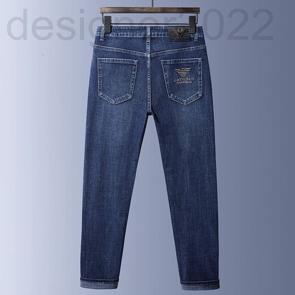 men's jeans designer high end embroidered men's jeans european spring and autumn simple business elastic slim straight pants kvta, Blue
men's jeans designer high end embroidered men's jeans european spring and autumn simple business elastic slim straight pants kvta, Blue