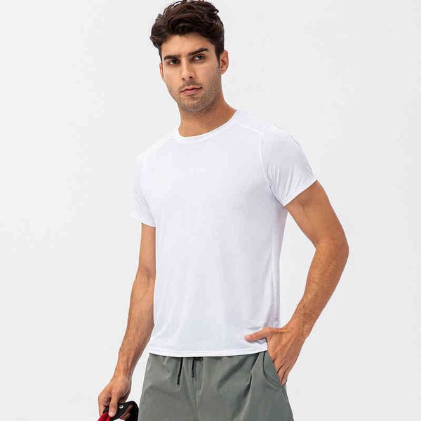 men's sports solid color tank fitness running breathable sweat absorbing elastic fit
men's sports solid color tank fitness running breathable sweat absorbing elastic fit