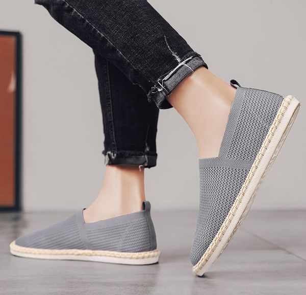 2023 news mens casual shoes womans lightweight outdoor sports couple mesh yards gray sneaker
2023 news mens casual shoes womans lightweight outdoor sports couple mesh yards gray sneaker