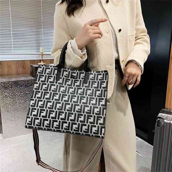 60% off online sale wholesale large bag female version portable single shoulder versatile large capacity tote bag 2022
60% off online sale wholesale large bag female version portable single shoulder versatile large capacity tote bag 2022