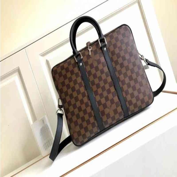 louiseity 1 viutonity briefcase high bags all-match birthday men handbag fashion shoulder bag simple and gift single brand generous cap qsju, Red;black
louiseity 1 viutonity briefcase high bags all-match birthday men handbag fashion shoulder bag simple and gift single brand generous cap qsju, Red;black