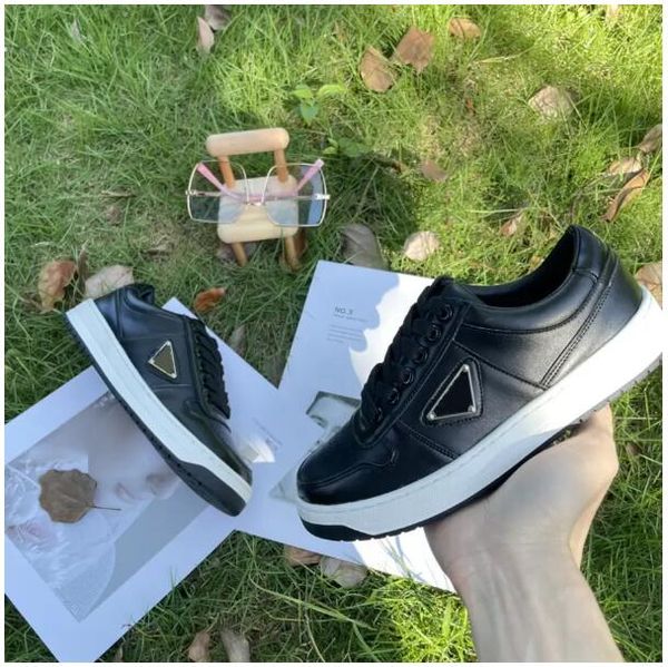 classics bottom shoe low cut suede spike shoes for men and women party wedding crystal leather sneakers sports black training
classics bottom shoe low cut suede spike shoes for men and women party wedding crystal leather sneakers sports black training