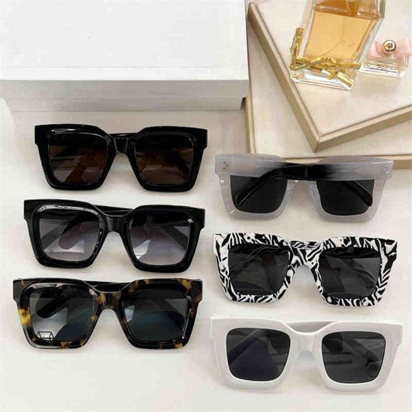 sunglasses cl fashion square star net red same personalized plate sunglasses cl40130 vy3i, White;black
sunglasses cl fashion square star net red same personalized plate sunglasses cl40130 vy3i, White;black
