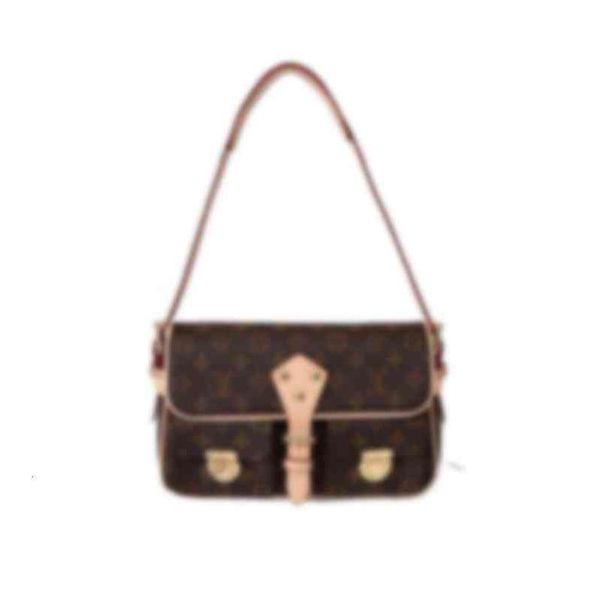louiseity 1 viutonity belt long chain shoulder bag m51603 m44386 clutches messenger luxury leather wallet pouches mini brand bags r dtgjt, Red;black
louiseity 1 viutonity belt long chain shoulder bag m51603 m44386 clutches messenger luxury leather wallet pouches mini brand bags r dtgjt, Red;black
