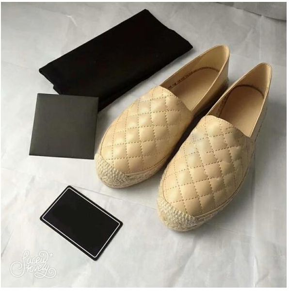 2022 dress shoes loafers espadrilles 100% leather woman shoes luxe cap toe quilting pure hand sewing womans flats luxury quilty spring, Black
2022 dress shoes loafers espadrilles 100% leather woman shoes luxe cap toe quilting pure hand sewing womans flats luxury quilty spring, Black