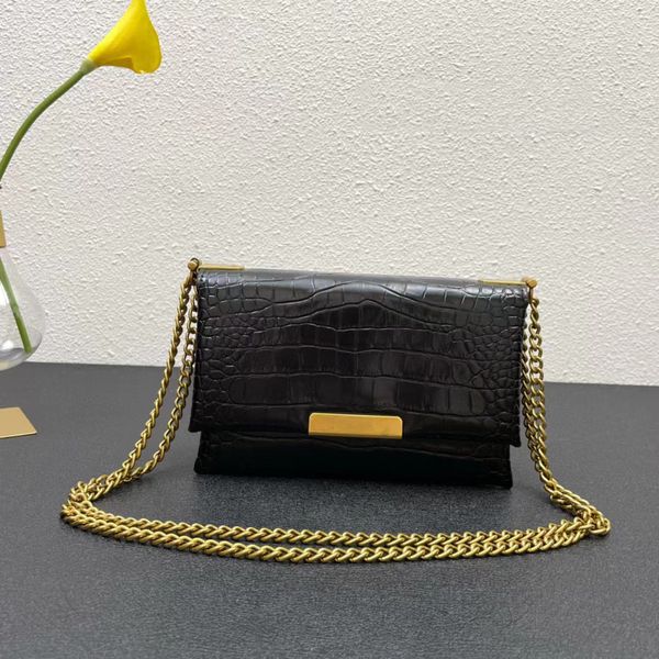 5a quality shoulder bags fashion triple women crocodile embossed small handbag organ chain bag mini square purses totes handbags real leathe
5a quality shoulder bags fashion triple women crocodile embossed small handbag organ chain bag mini square purses totes handbags real leathe
