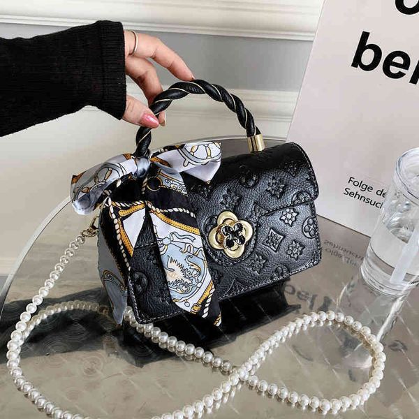 60% off online outlet shop fashion texture portable small square bag popular embossed black single shoulder small bag
60% off online outlet shop fashion texture portable small square bag popular embossed black single shoulder small bag