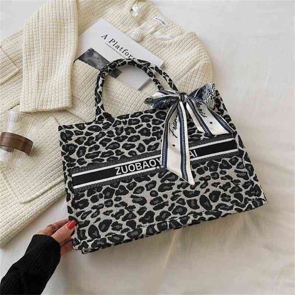 70% off factory online clearance super low shoulder bag japan and south korea large capacity autumn texture silk scarf fashion hand bill of
70% off factory online clearance super low shoulder bag japan and south korea large capacity autumn texture silk scarf fashion hand bill of