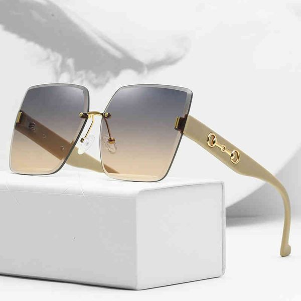 sunglasses spring high end women's driving sun protection travel women's definition rimless sunglasses o42k, White;black
sunglasses spring high end women's driving sun protection travel women's definition rimless sunglasses o42k, White;black