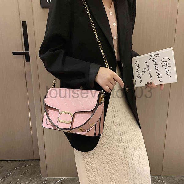 designer channel bag tote shoulder handbag man woman underarm new square fashion broadband chain single messenger bag l9.44in w3.14in h6.69i
designer channel bag tote shoulder handbag man woman underarm new square fashion broadband chain single messenger bag l9.44in w3.14in h6.69i