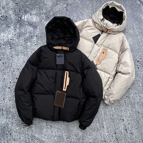 high-quality classic fashion new men's down jacket simple loose warm and light jacket men's autumn and winter jacket l, Black
high-quality classic fashion new men's down jacket simple loose warm and light jacket men's autumn and winter jacket l, Black