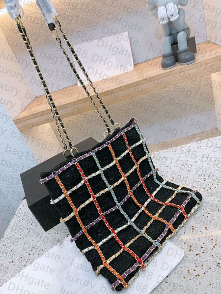 designer women bag large capacity shopping tote purely hand-woven color stripe beach bag 2022 stylish simple personality crossbody bag
designer women bag large capacity shopping tote purely hand-woven color stripe beach bag 2022 stylish simple personality crossbody bag