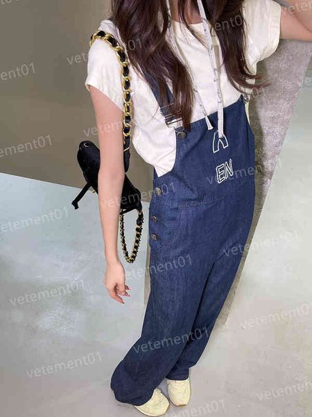 designer women suspenders pants capris 2022aw letter logo embroidery casual cargo pants womens clothing embroidered suspender denim jumpsuit, Black;white
designer women suspenders pants capris 2022aw letter logo embroidery casual cargo pants womens clothing embroidered suspender denim jumpsuit, Black;white