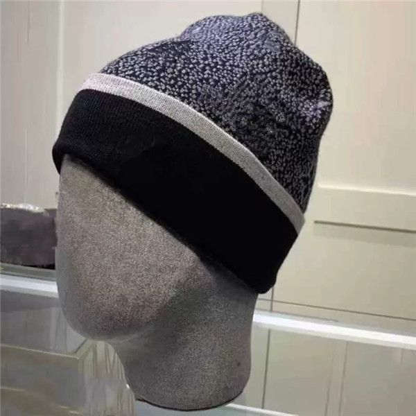 fashion designer knitted hat beanie cap ski hats mask mens fitted winter skull caps cashmere plaid letters luxury casual outdoord5vu, Black;white
fashion designer knitted hat beanie cap ski hats mask mens fitted winter skull caps cashmere plaid letters luxury casual outdoord5vu, Black;white