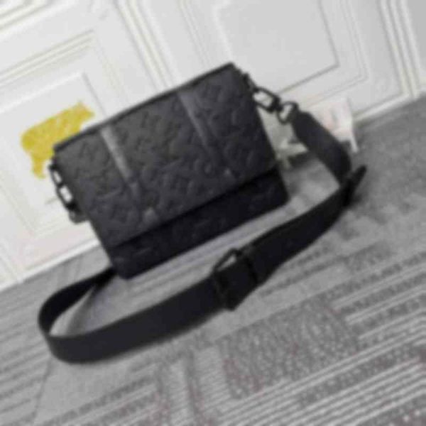 louiseity 1 viutonity luxury and bags men brand matte rivets other black leather corners shoulder clutches bag elements. classic h dhnb, Red;black
louiseity 1 viutonity luxury and bags men brand matte rivets other black leather corners shoulder clutches bag elements. classic h dhnb, Red;black
