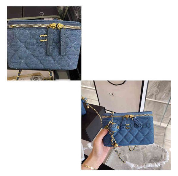 designer channel bag tote handbag man woman lovers luxurious casual fashion single shoulder cross slung square blue denim messenger bucket b
designer channel bag tote handbag man woman lovers luxurious casual fashion single shoulder cross slung square blue denim messenger bucket b