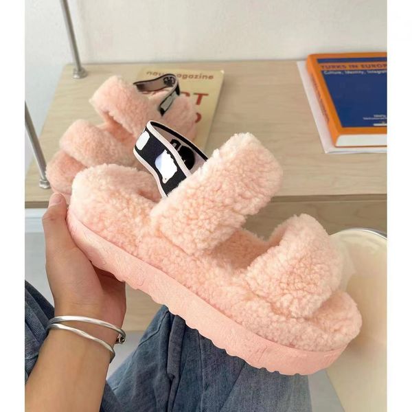 furry slippers 2022 new autumn winter paris op41 embroidery flat bottom lamb wool coat wear male and female casual warm one-word slippers, Black
furry slippers 2022 new autumn winter paris op41 embroidery flat bottom lamb wool coat wear male and female casual warm one-word slippers, Black