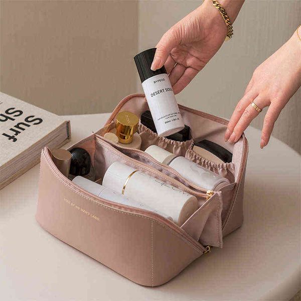 large leather travel cosmetic bag for women cosmetic organizer high-capacity makeup bag storage pouch for female makeup box 220820
large leather travel cosmetic bag for women cosmetic organizer high-capacity makeup bag storage pouch for female makeup box 220820