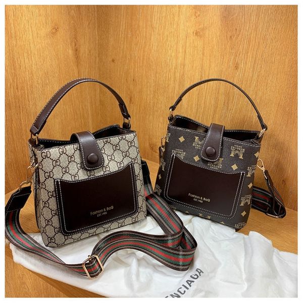 tote bag fashion off 2022 new bucket trendy bags women's autumn simple letter versatile printed and early 20% should kvjp
tote bag fashion off 2022 new bucket trendy bags women's autumn simple letter versatile printed and early 20% should kvjp