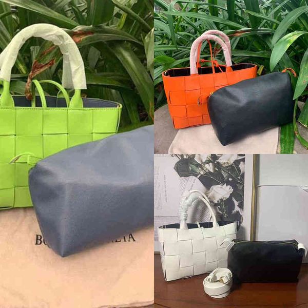 bags classic evening handbags bottegassssss venetassss wholesale luxury venetas bottegasssss small square large lattice woven splicing messe
bags classic evening handbags bottegassssss venetassss wholesale luxury venetas bottegasssss small square large lattice woven splicing messe