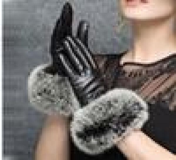 five fingers gloves luxury leather with real fur womens fashion 2021 winter, Blue;gray
five fingers gloves luxury leather with real fur womens fashion 2021 winter, Blue;gray