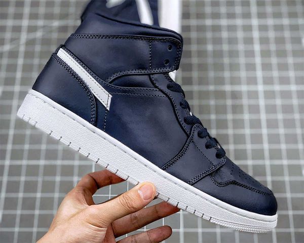 boots shoes jumpman 1 mid obsidian white running fashion trainers sneakers sports come with box, Black
boots shoes jumpman 1 mid obsidian white running fashion trainers sneakers sports come with box, Black