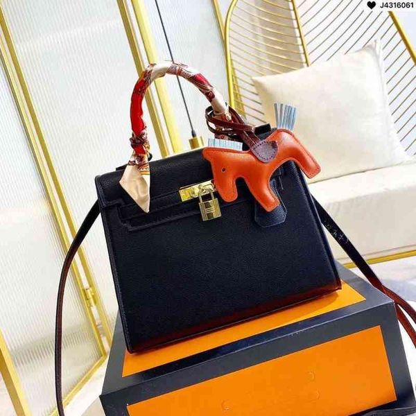 bags evening luxury h designer kellies horizontal casual lock stitching assured pattern bag second generation single shoulder messenger
bags evening luxury h designer kellies horizontal casual lock stitching assured pattern bag second generation single shoulder messenger