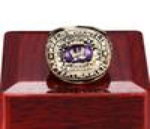 jewelry 2004 world wrestling entertainments championship ring fans gifts size 11 low man ring, Golden;silver
jewelry 2004 world wrestling entertainments championship ring fans gifts size 11 low man ring, Golden;silver