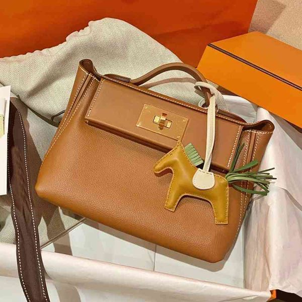 evening bag mini leather designer head new dumpling wing cross shoulder double shoulder women's
evening bag mini leather designer head new dumpling wing cross shoulder double shoulder women's